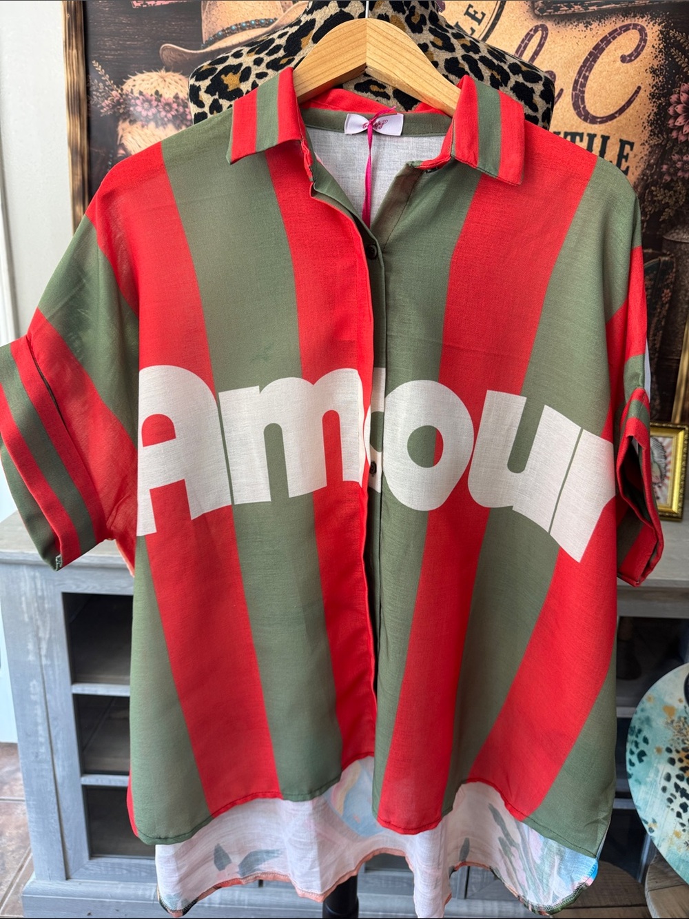 NWT YOLLY Women's  AMOUR  Striped and Beach Graphic Button Up Top  Size XL